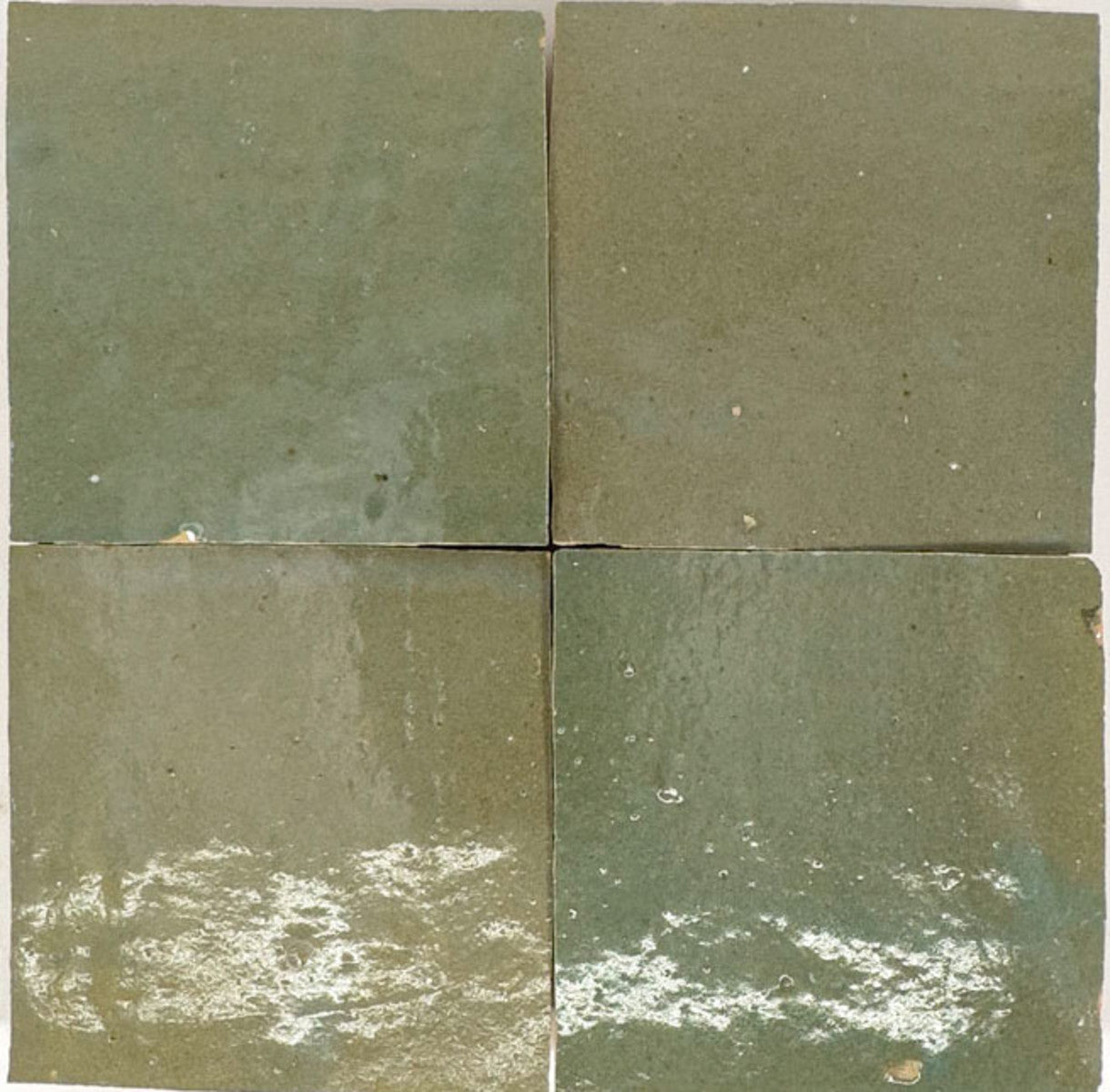 Iris Green 4x4 Field Tile Glossy