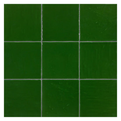 TrueTones Ceramics Lauren Green Crackle 4-1/2x4-1/2 Zelli Field Tile Crackle